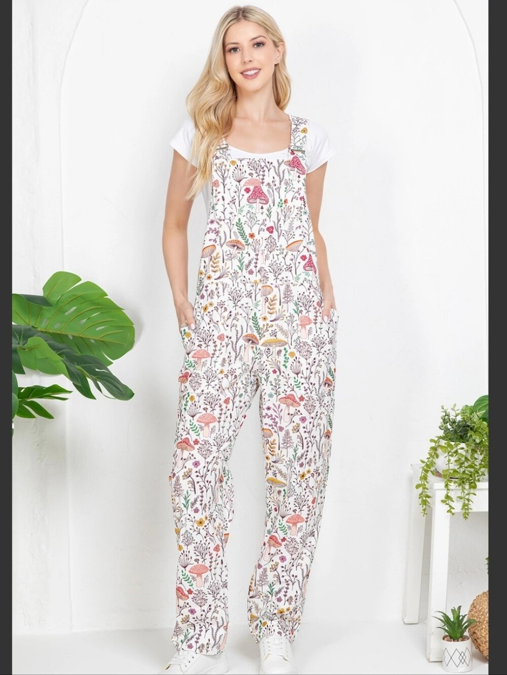La Soul Floral Mushroom Print Cotton Overalls - Size Small Nwt